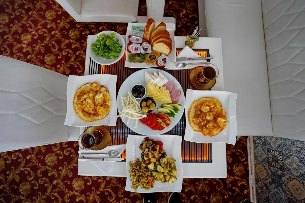 Sultan Tughra Hotel Istanboel Buitenkant foto